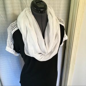 White infinity scarf